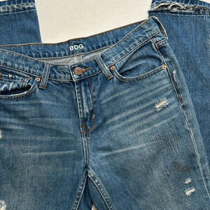 BDG Slim Fit Boyfriend Distressed Denim Women’s Jeans Size 26